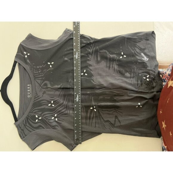 Guess Sz M Black Tee Shirt with Crystal Embellishments Cap Sleeve - Picture 7 of 7